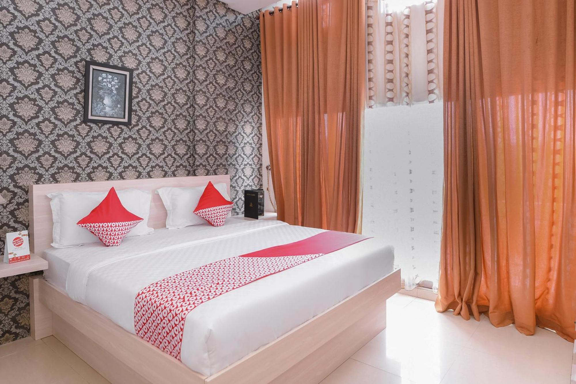 Capital O 854 Ub Caisar Hotel Банда-Ачех Экстерьер фото