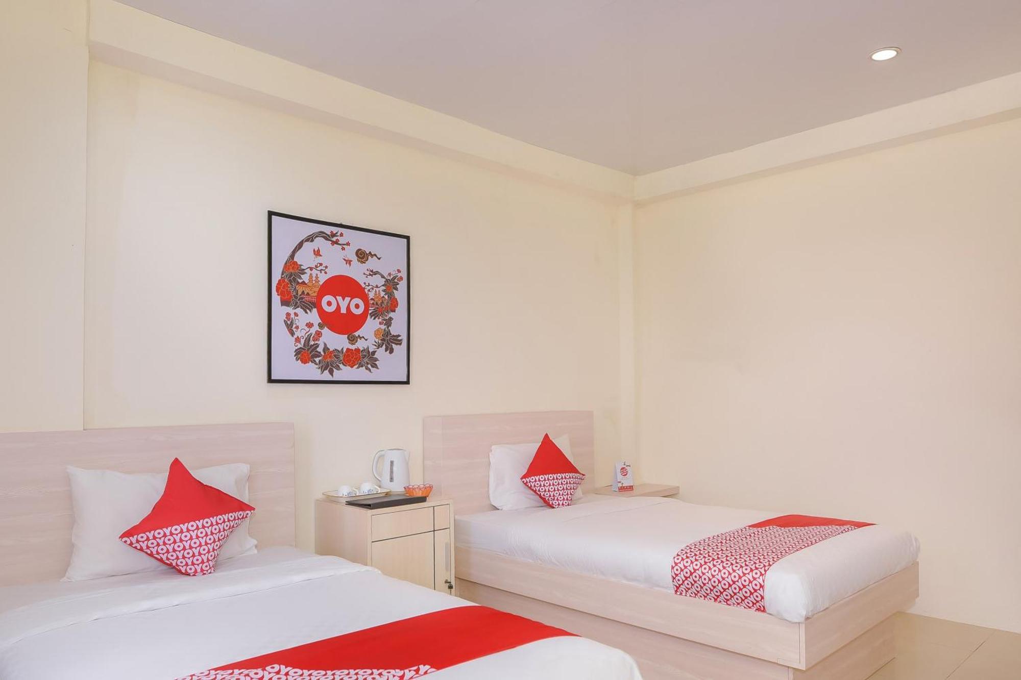 Capital O 854 Ub Caisar Hotel Банда-Ачех Экстерьер фото