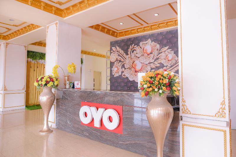 Capital O 854 Ub Caisar Hotel Банда-Ачех Экстерьер фото
